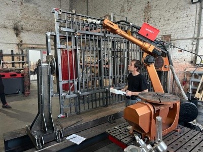 Сварочный робот серии RH, GSK (PRC) купить от поставщика ООО "Техновелд"